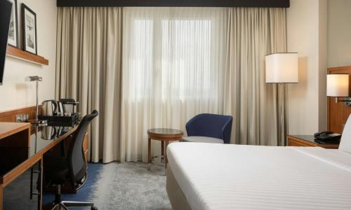 Courtyard by Marriott Toulouse Airport - photo 2