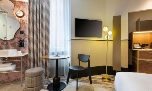 Hôtel Les Capitouls - photo 2