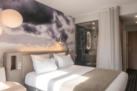 Le Grand Balcon Hotel - photo 21