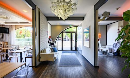 Hotel Gascogne - photo 2