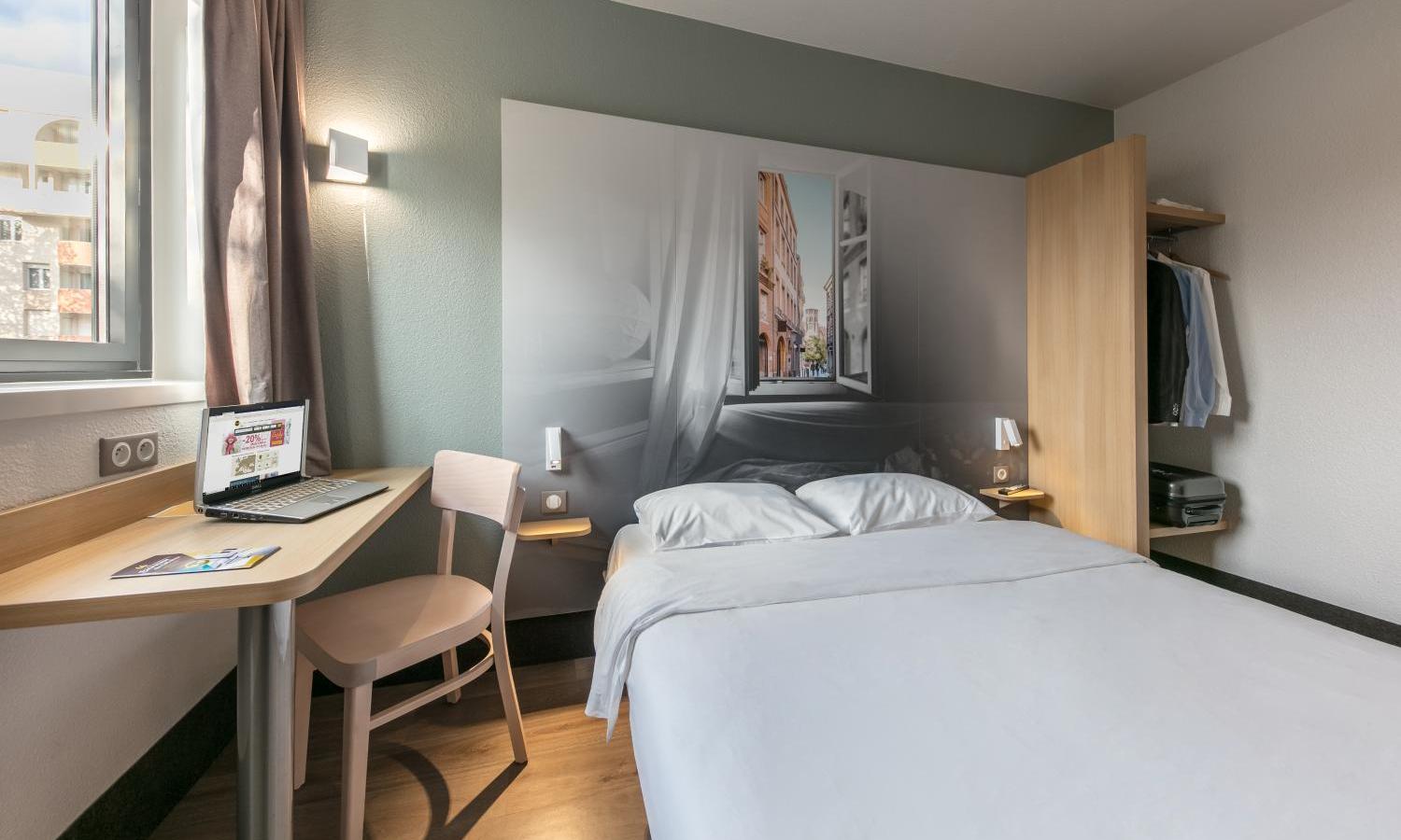 Photo B&B HOTEL Toulouse Centre Canal du Midi