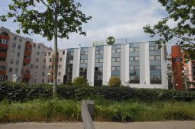 B&B HOTEL Toulouse Centre Canal du Midi - photo 10