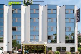 B&B HOTEL Toulouse Centre Canal du Midi - photo 27